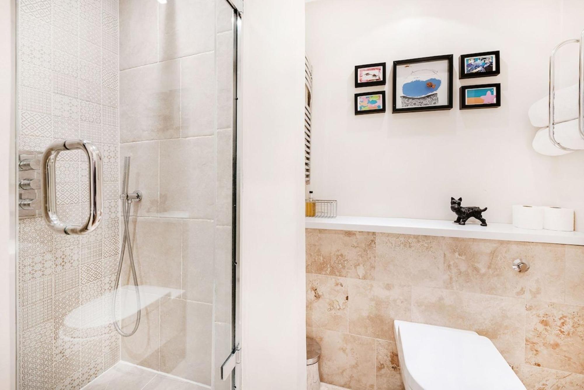 Charming Central 1 Bed Flat - Sleeps 4 Apartment